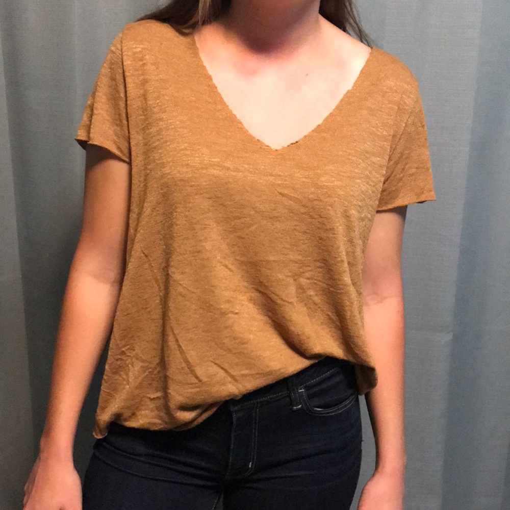 Orange tee